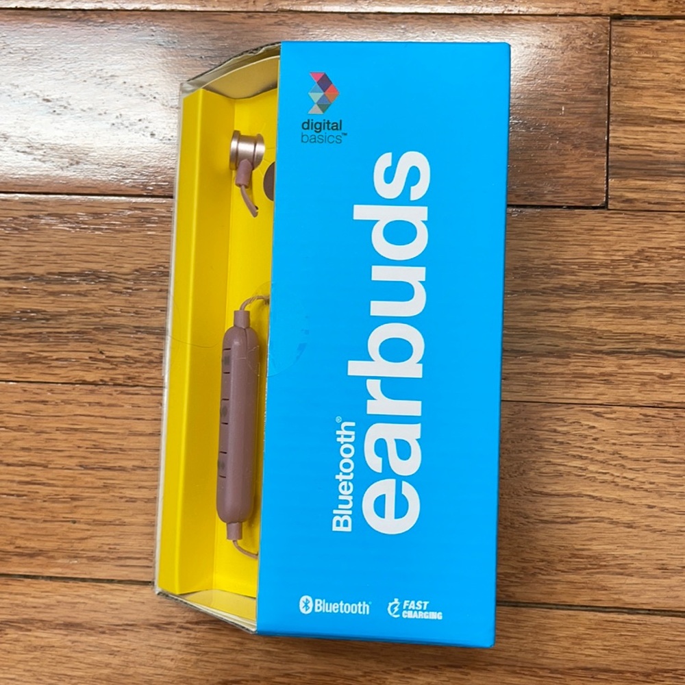 Digital Basics Bluetooth Earbuds Rose Gold NWT